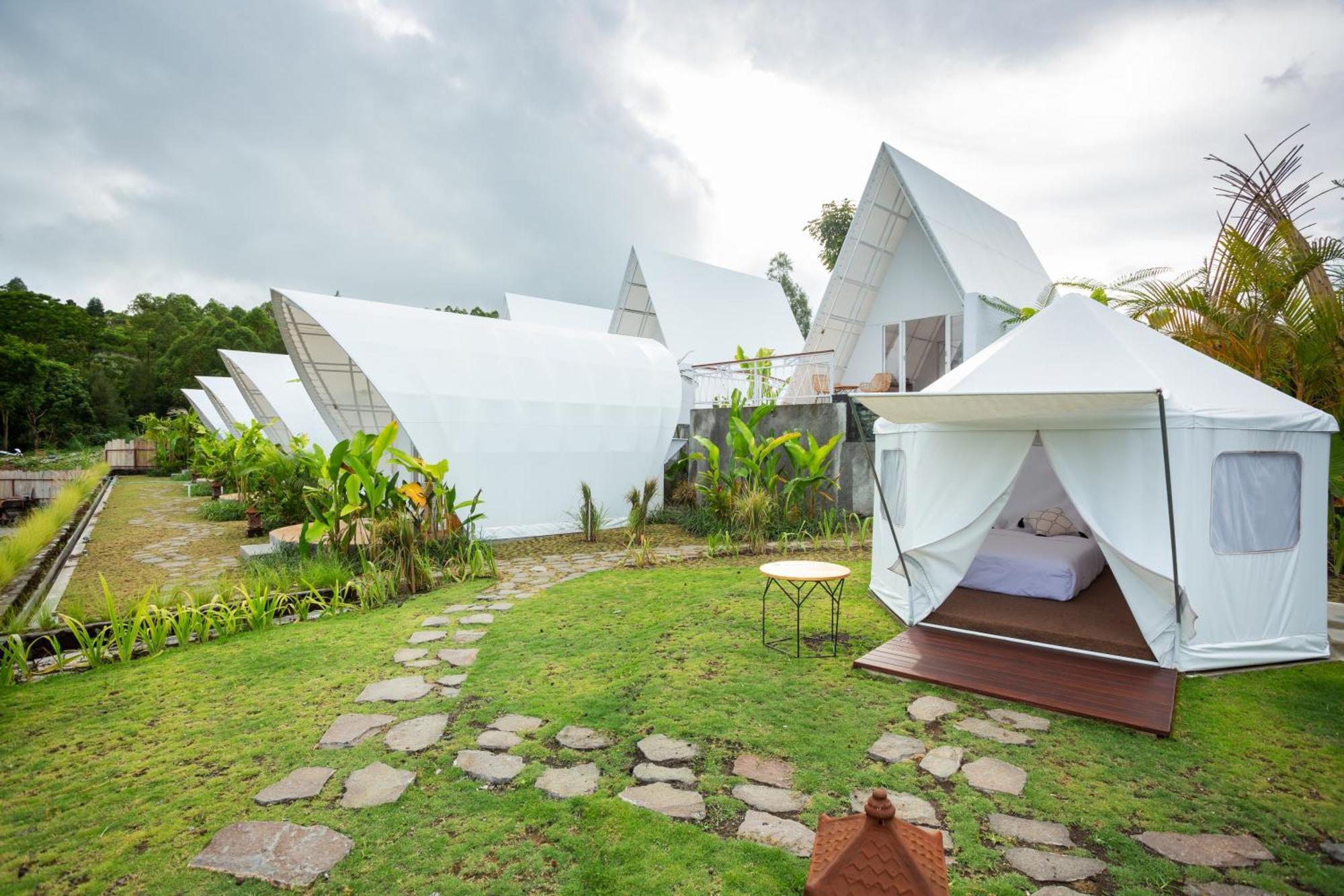The Dewi Kintamani Luxury Glamping And Natural Hotspring Eksteriør bilde